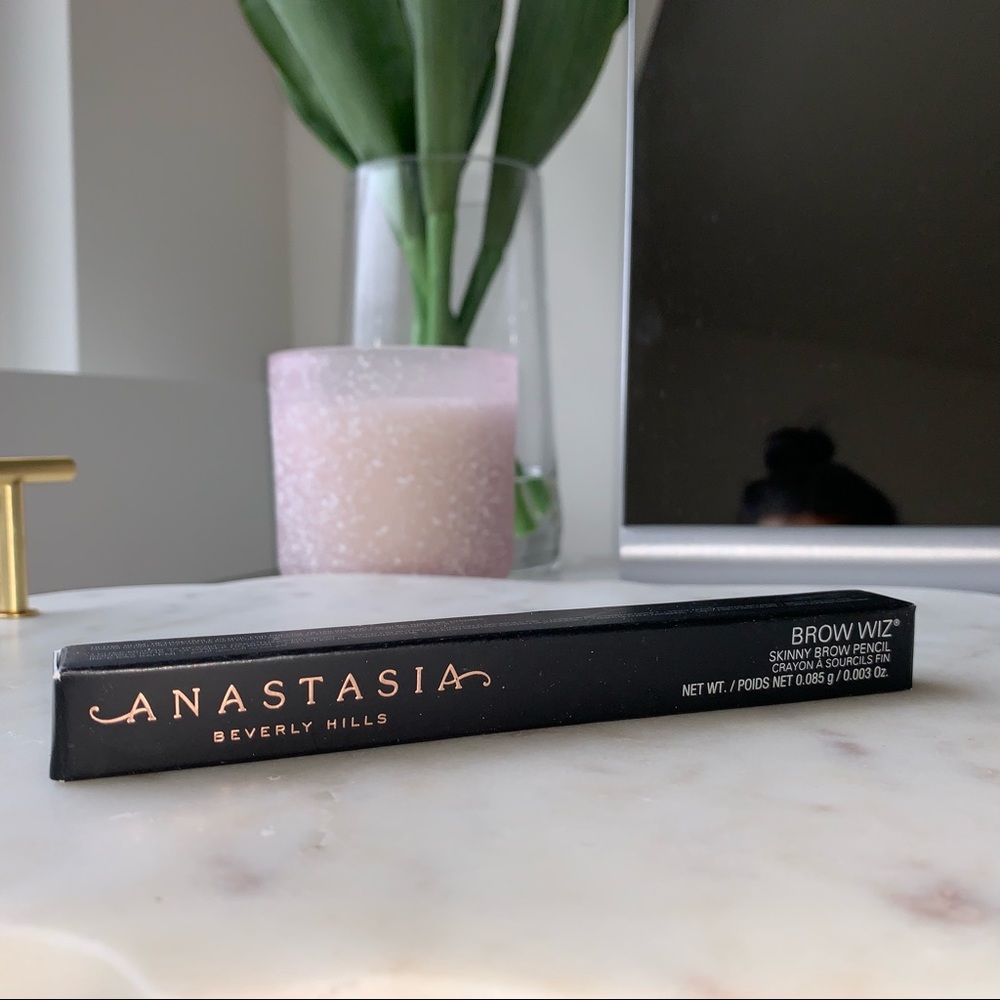 Anastasia Beverly Hills BrowWiz Taupe